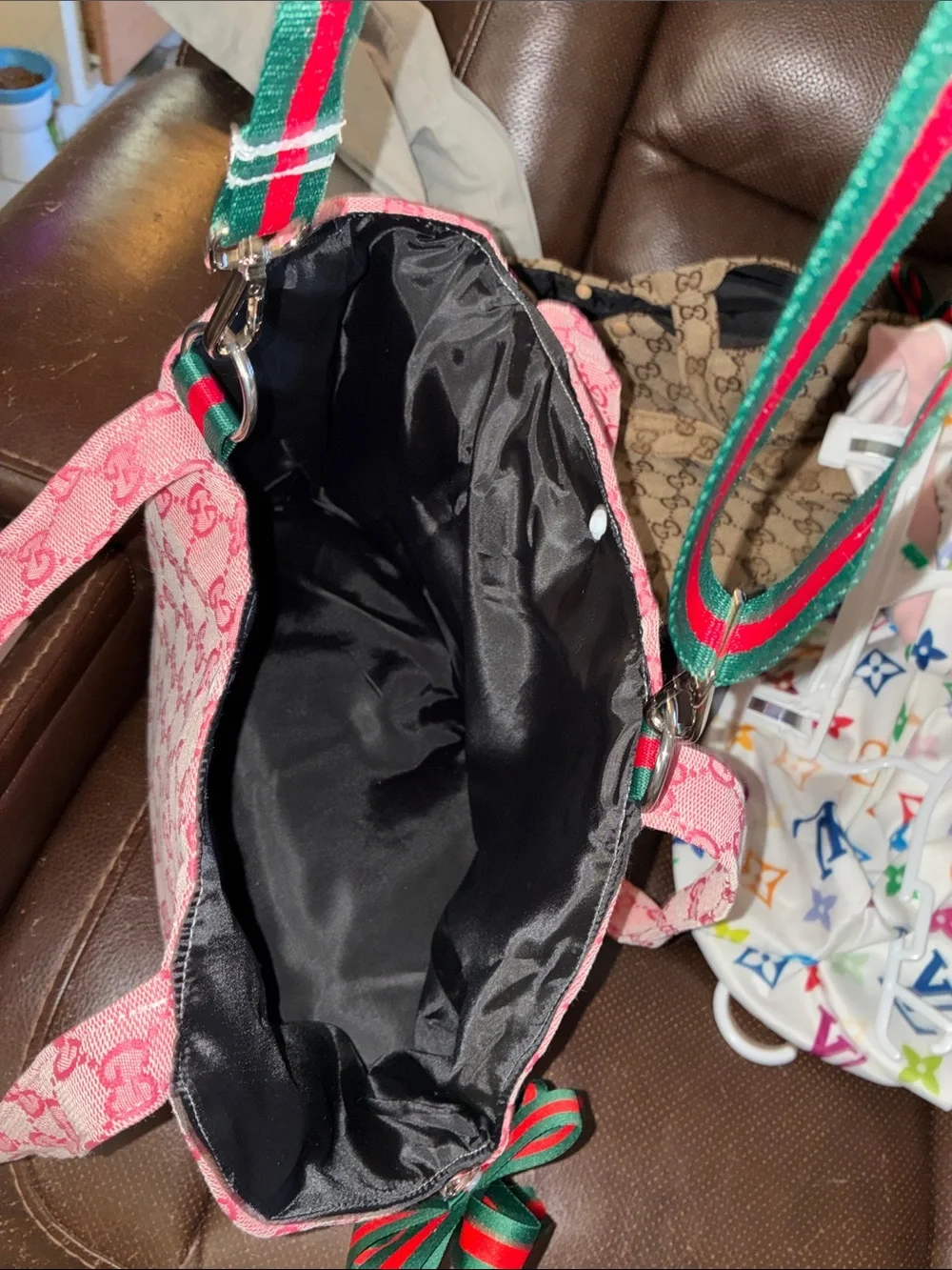 Pet carry bag handbag or shoulder strap High fashion